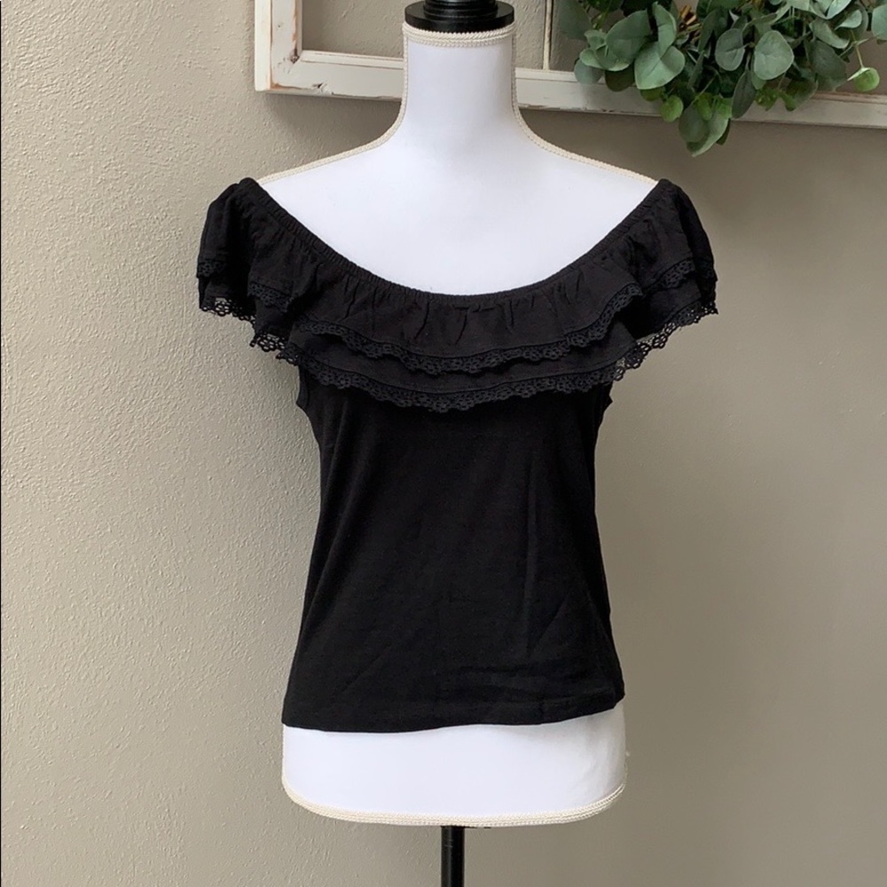 NWT brave soul London ruffle top